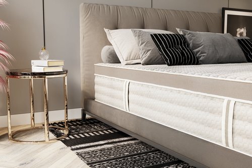 Pasadena Organic Latex Hybrid Mattress by Ergovea