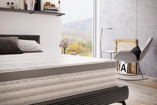 Pasadena Organic Latex Hybrid Mattress by Ergovea