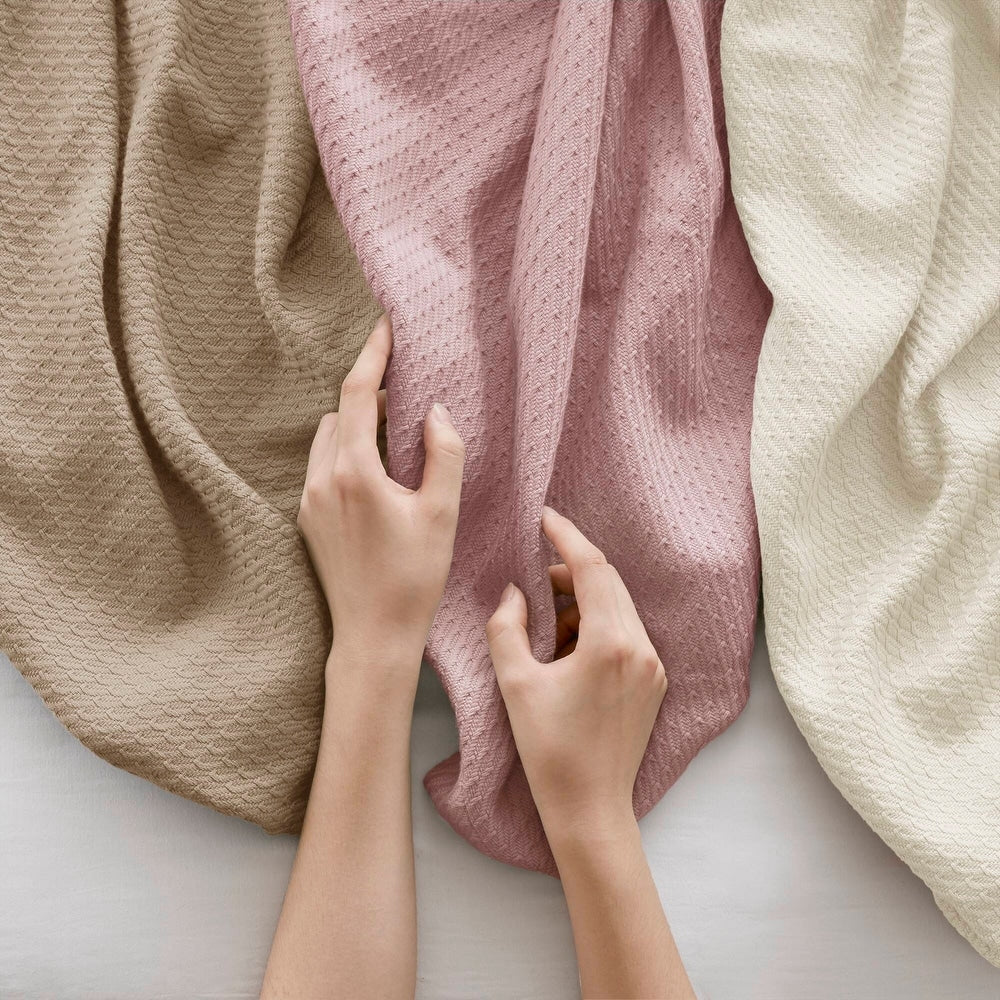 Madison Park Egyptian Cotton Solid Blanket