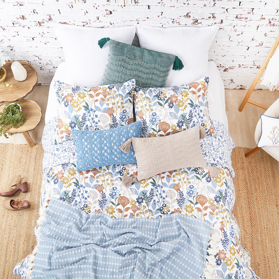 Carol & Frank Delilah Quilt Set