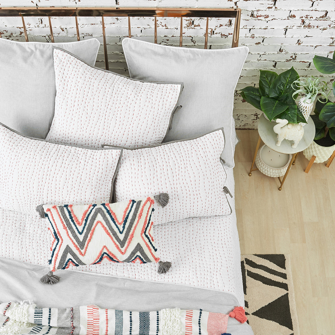 Polly Quilt Set by Carol & Frank